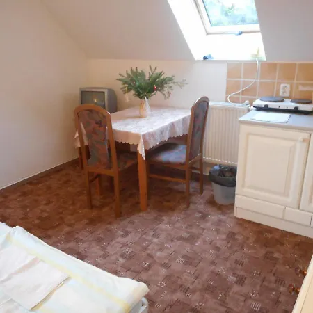 Apartment A Lojka Benecko