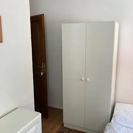 A Lojka * Benecko