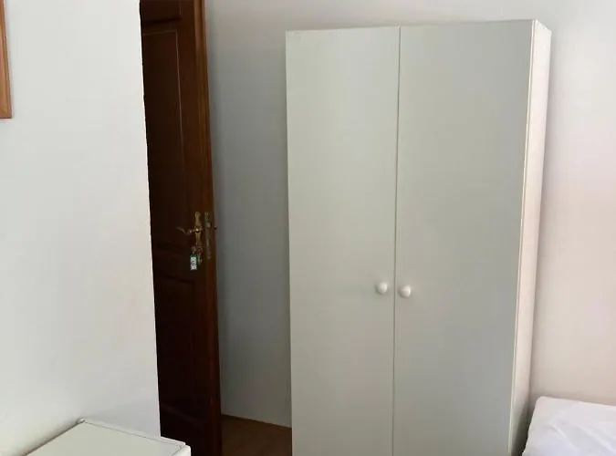 A Lojka * Benecko